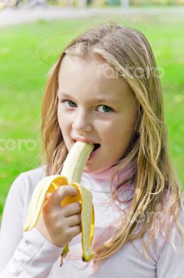 Girl are eating banana