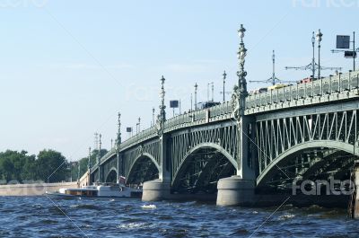 Boat under Troitsky Bridge 