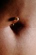 navel piercing