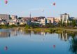 Balloons over city 2