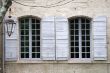 Uzes