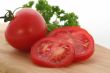 Sliced tomato with parsley