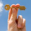 hand transfers the key