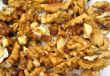 shelled walnuts