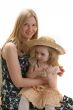 mother daughter and hat