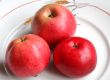 Apple in the dish