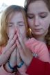 girls praying
