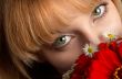 green eyes and flowers