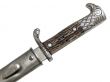 dagger`s handle