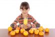 girl with oranges