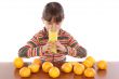girl with oranges