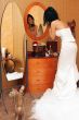 bride putting on make up