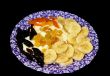 Cottage cheese with banana, dried apricots