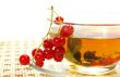 Red currant and tea