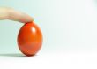 finger easter egg red standing