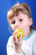 girl eat the apple