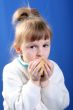 girl eat the apple