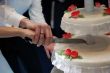 Cutting weddding cake