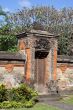 Gate