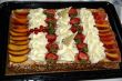 A creamy cake with fruits
