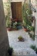 Treia - Old house with flowers