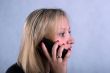 The girl calls by phone