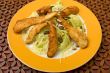 Salad with turkey stripes