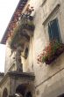 Santa Fiora (Grosseto) - Ancient house with statue