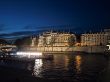 Highkighting by boat lamps houses