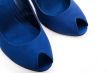 dark blue shoes