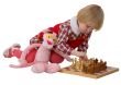 Little girl play chess