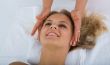 facial massage to the girl