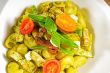 pasta pesto and vegetables