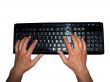 manos y teclado