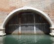 venetian old door