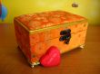 the box-surprise with love 