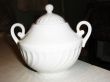 Porcelain sugar bowl.