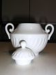Porcelain sugar bowl.