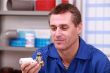 Plumber with a thermostatic radiator valve