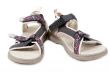 Pair feminine sandals