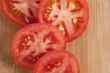 sliced tomatoes