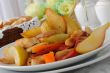Salad of chicken and caramelized pears