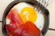 egg sunny side up with italian speck ham