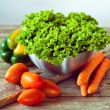 lettuce salad, tomatoes, bell pepper and carrots